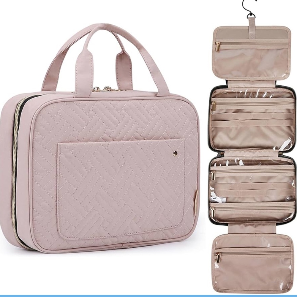 NWOT Elegant Quilted Cosmetic Bag in Soft Pink